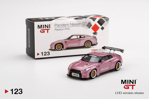 Mini GT Pandem Nissan GT-R Passion Pink